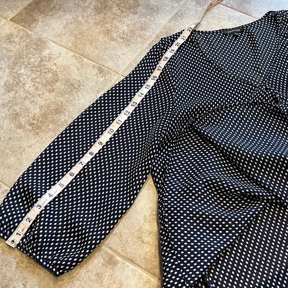 NEW Spense Semi Sheer Relaxed Fit Dot Blouse V Neck Blue White Large Pullover - Picture 5 of 9